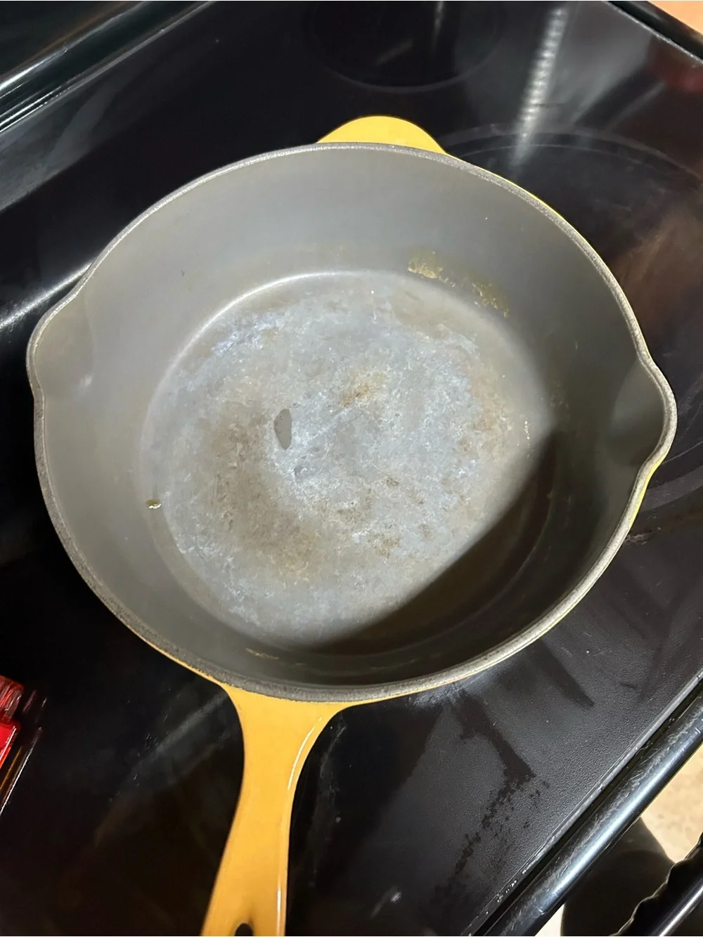 Le Creuset Yellow Cast Iron Skillet with Lid - Yellow